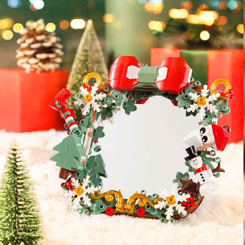 Assembling Building Blocks Christmas Photo Frame Gingerbread House Snow Boots Desktop Ornaments Gathering Toys